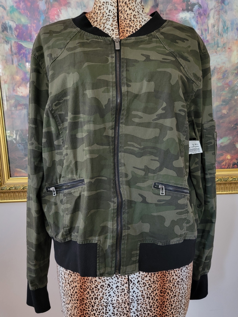 NWt Sanctuary Olive Green Camo Bomber Jacket with Black Trim
